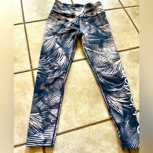 Calvin Klein Performance Wick Leggings Blue/Purple pattern